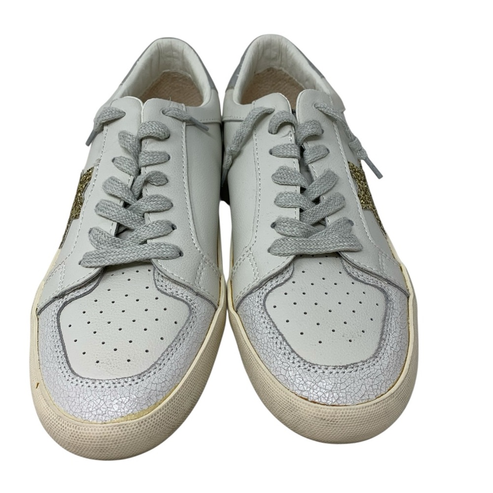 Stylish White Sneakers with Gold Star